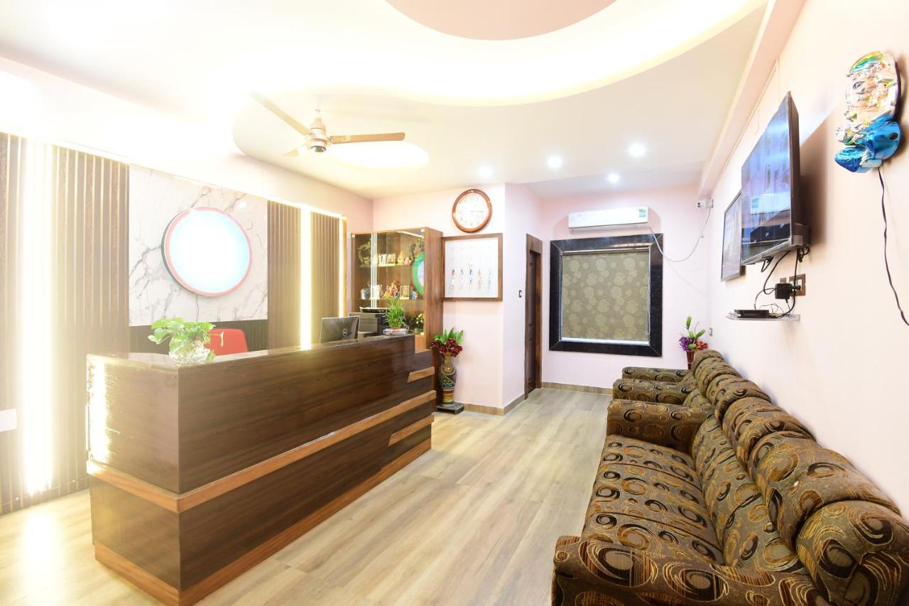 Hotel Sushree International Μπουμπάνεσβαρ Εξωτερικό φωτογραφία